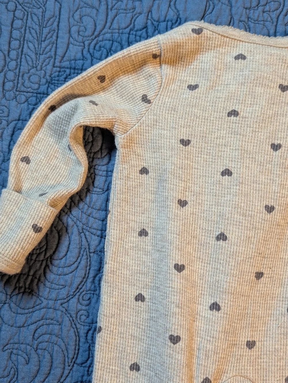 Just One You by Carter’s Baby Girl Heart Print Thermal Sleeper NB Zip Up (G1-G)‎